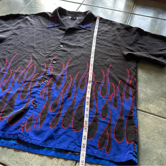 Y2K VTG 90s No Boundaries Blue Flame Button Front Dress Shirt - Picture 9 of 9